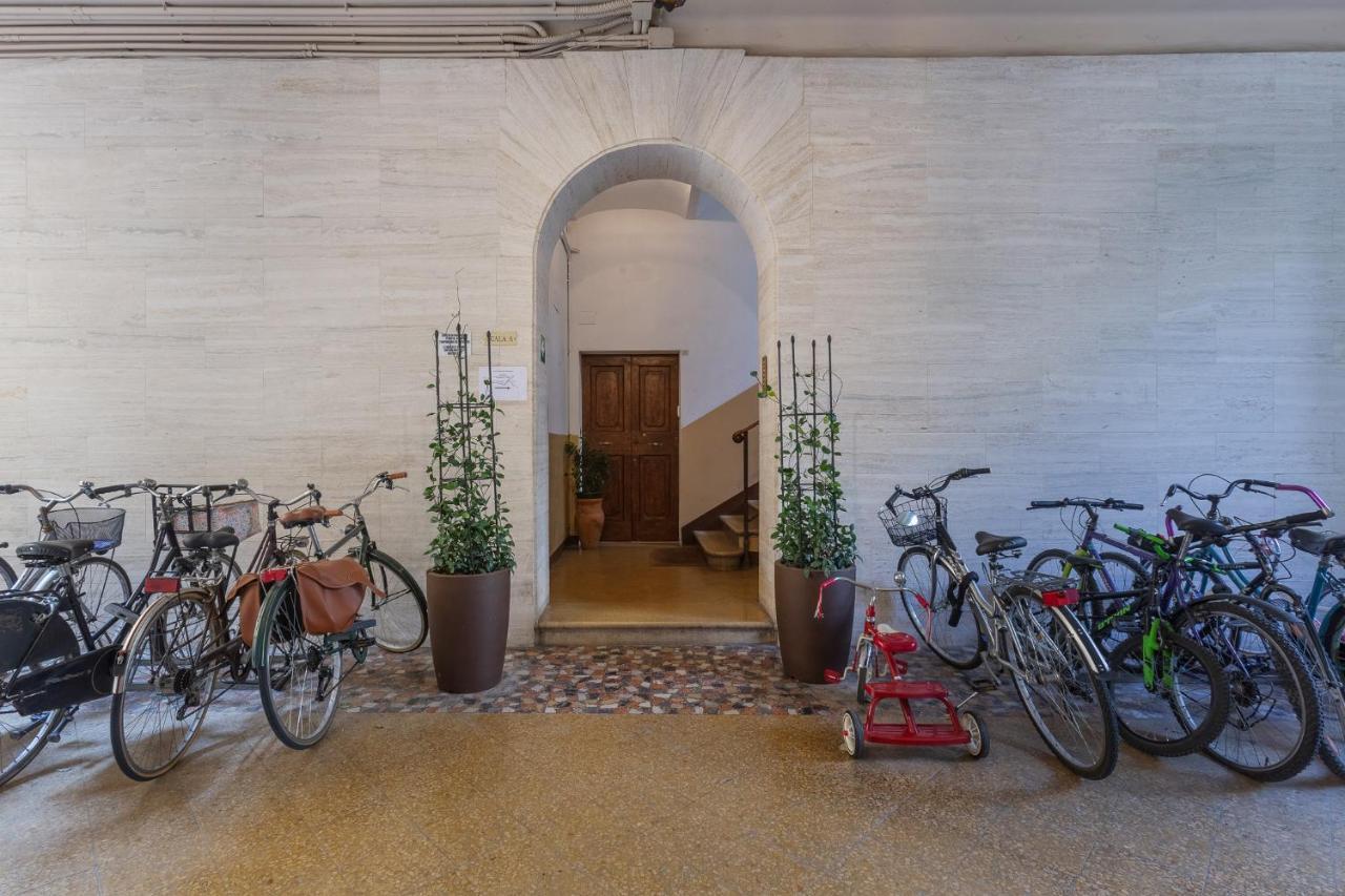 Accademia Delle Belle Arti University Apartment Bolonha Exterior foto
